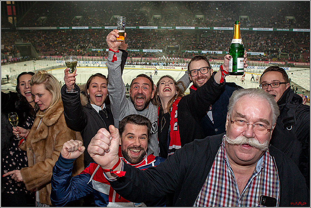 DEL Wintergame; Koelner Haie - Duesseldorfer EG; Koeln, 12.01.2019